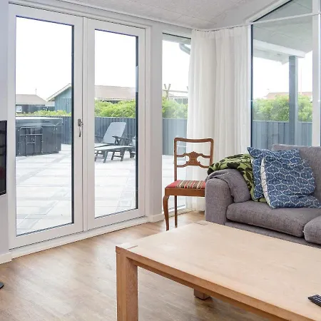 4 Star Holiday In Harbo Re * Harboør